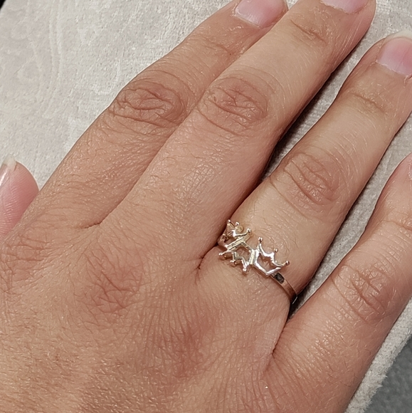 Triple Crown SS925 Ring Size 7 - Picture 1 of 4